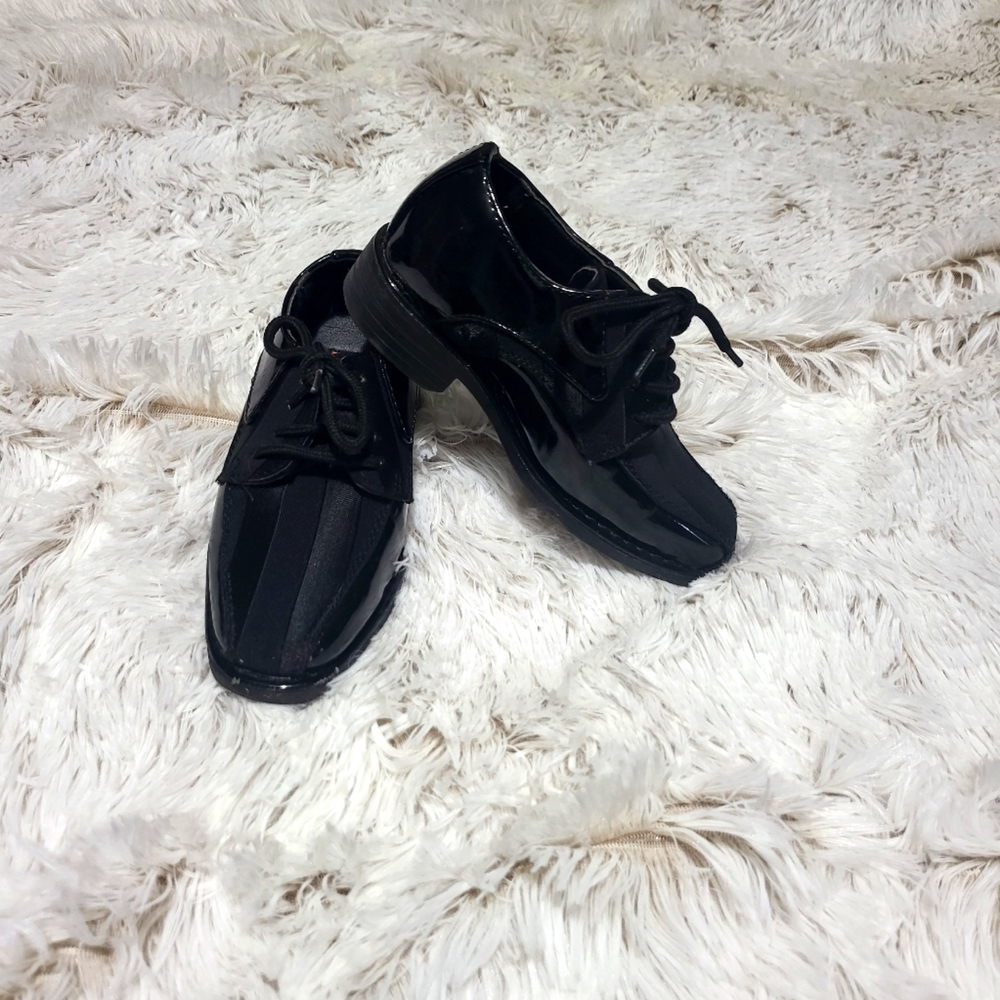 RobertDavid boys dress shoes